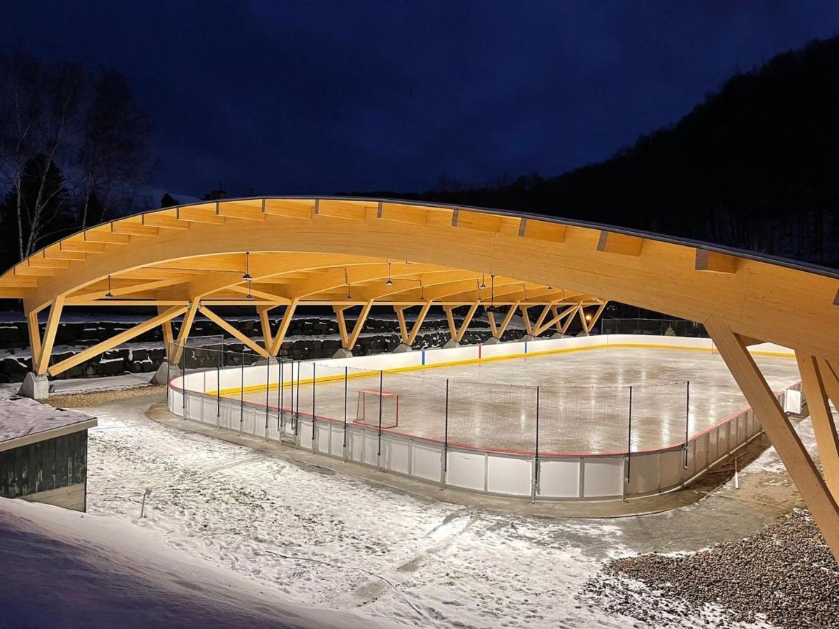 Rental Condo Tremblant-Les-Eaux Mont-Tremblant Esterno foto